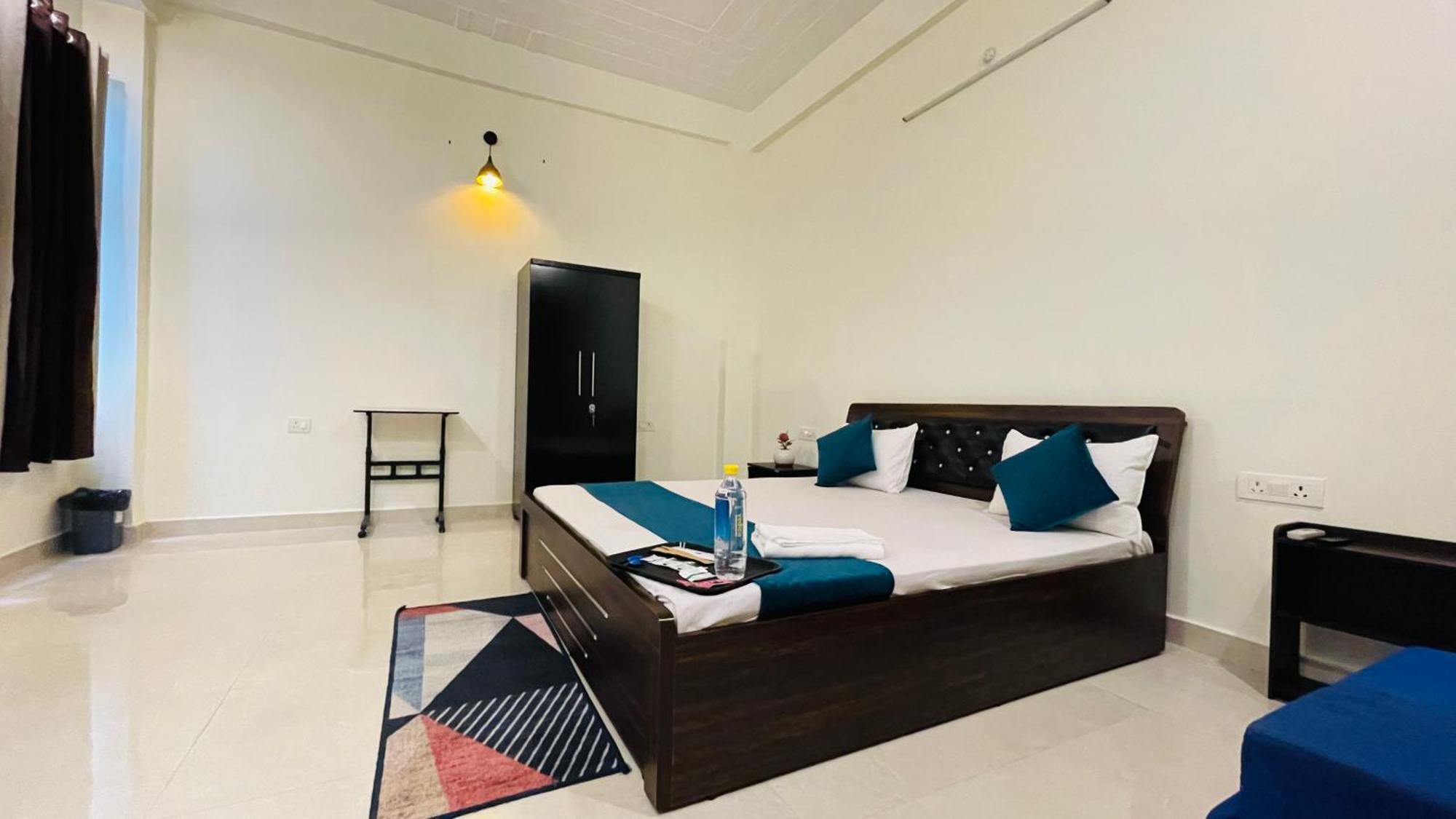 Atulyam Stays Sushant Golf City 勒克瑙 外观 照片