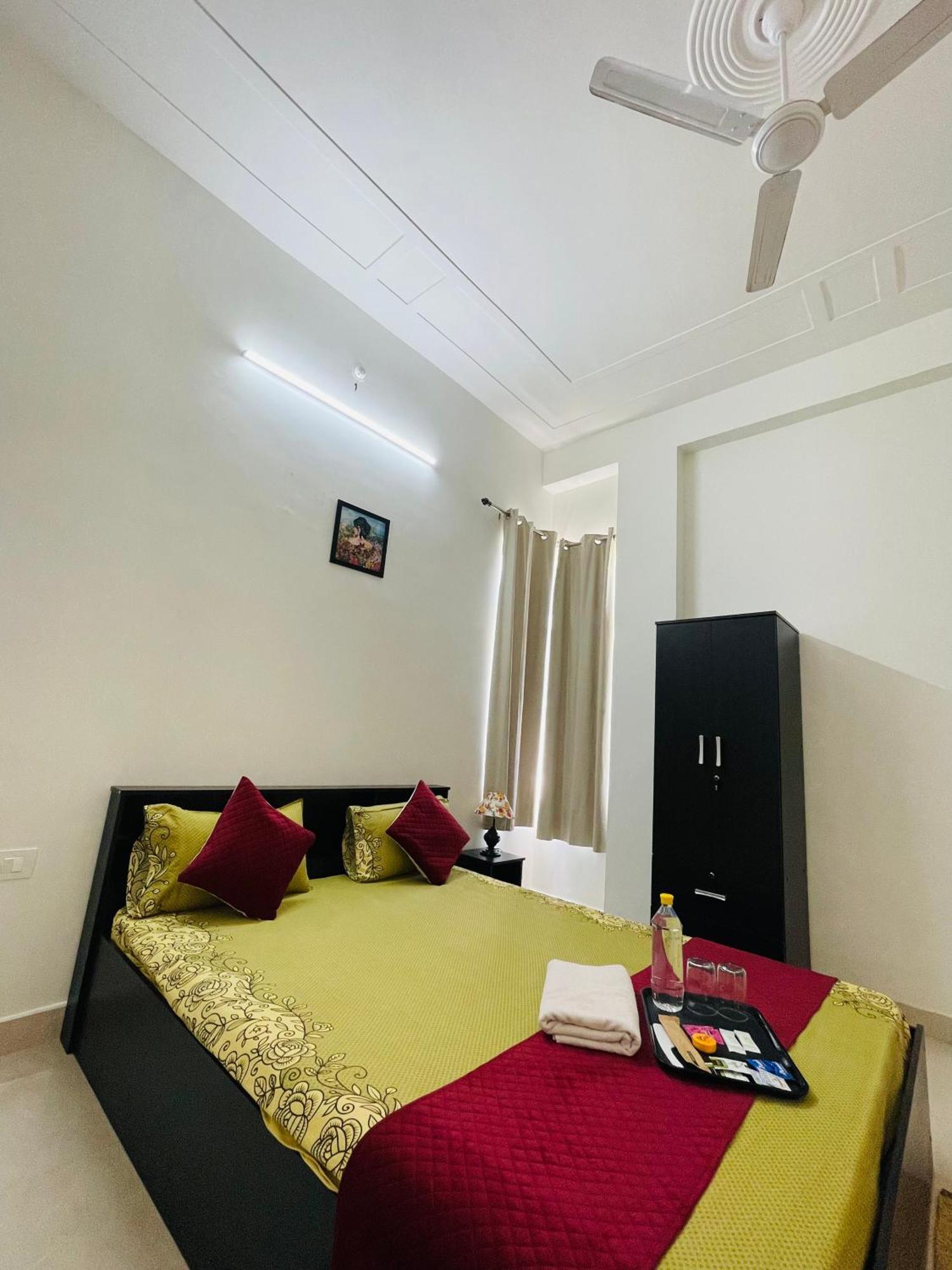 Atulyam Stays Sushant Golf City 勒克瑙 外观 照片