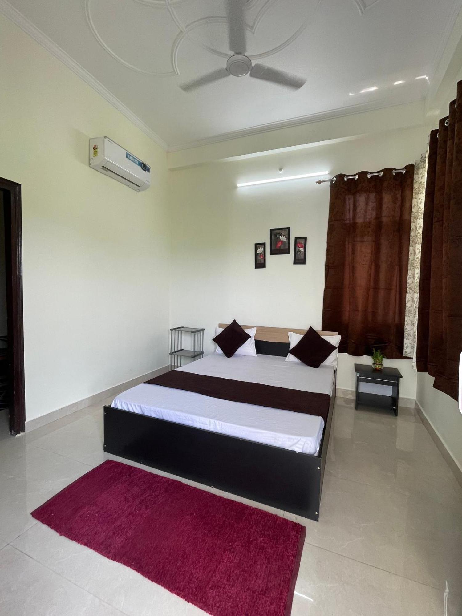 Atulyam Stays Sushant Golf City 勒克瑙 外观 照片