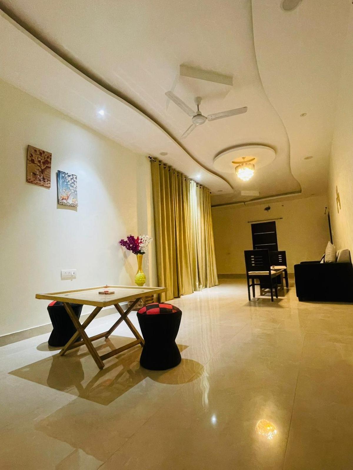 Atulyam Stays Sushant Golf City 勒克瑙 外观 照片