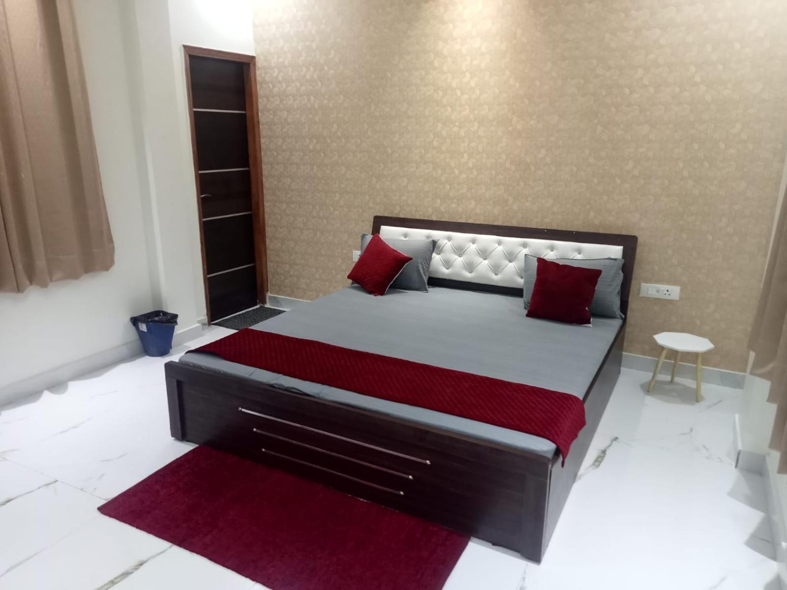 Atulyam Stays Sushant Golf City 勒克瑙 外观 照片